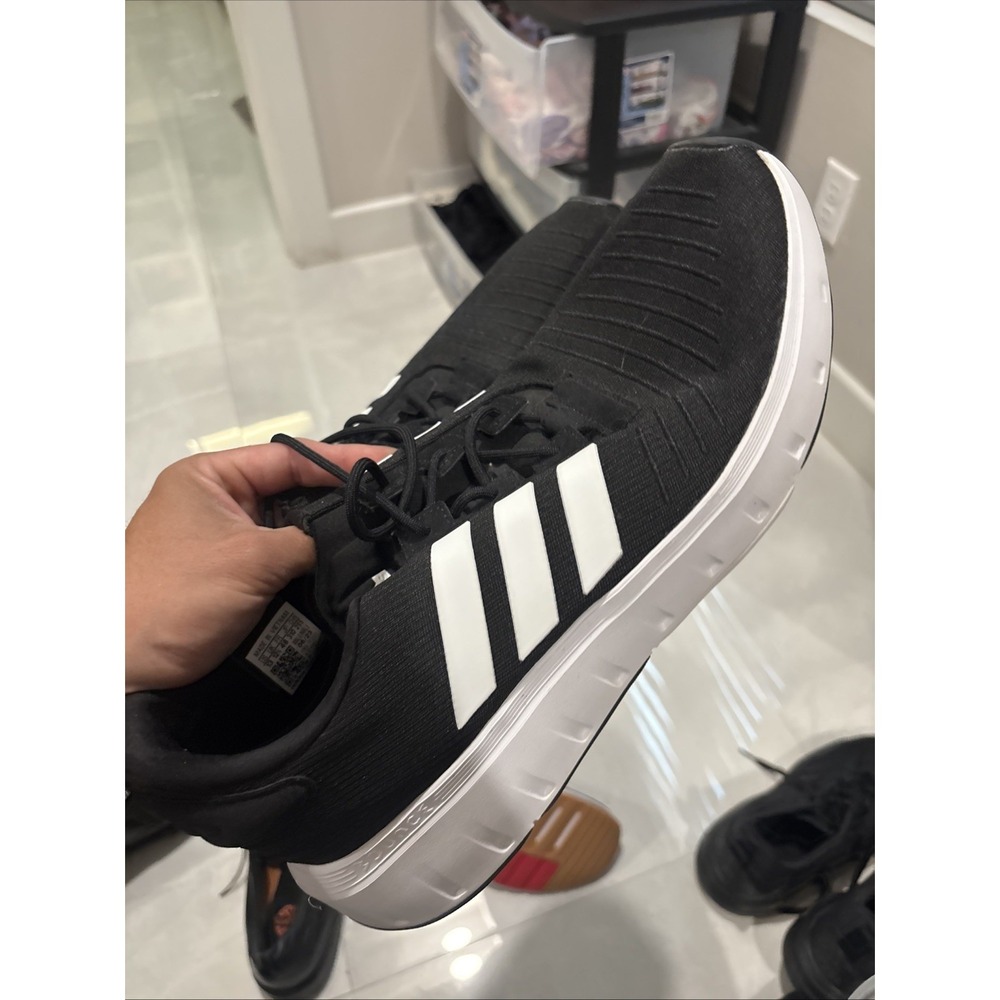 adidas swift run men Size 13